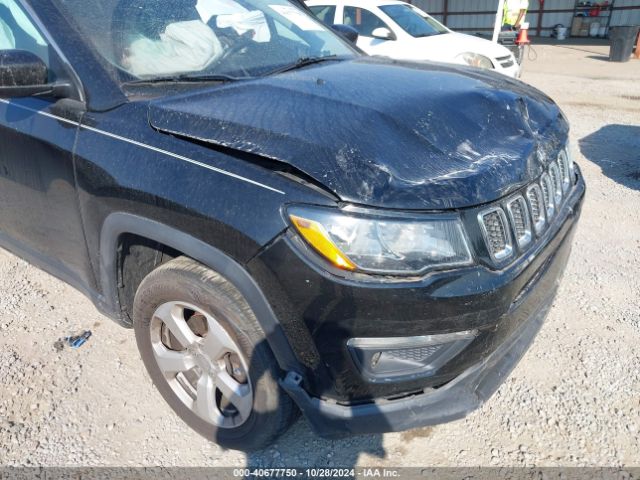 3C4NJDBB5JT231344 Jeep Compass Latitude 4x4