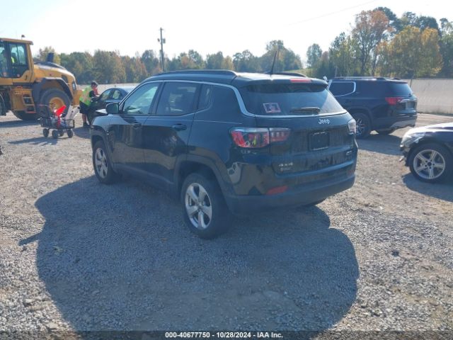 3C4NJDBB5JT231344 Jeep Compass Latitude 4x4