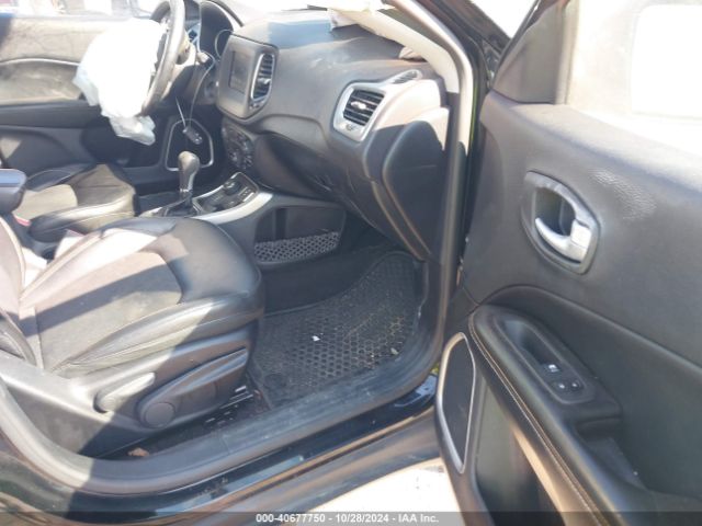 3C4NJDBB5JT231344 Jeep Compass Latitude 4x4