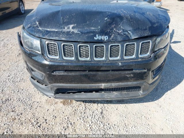 3C4NJDBB5JT231344 Jeep Compass Latitude 4x4