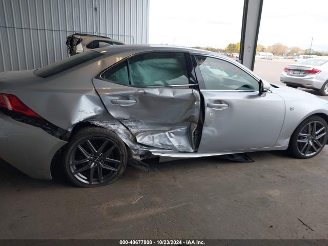 Lexus IS 350 2016 JTHCE1D2XG5010448 Image 13