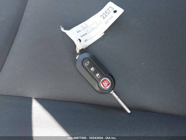 2015 FIAT 500 3C3CFFAR7FT594324 Photo 10