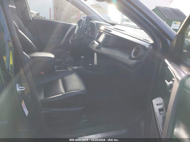 Toyota Rav4 Limited 2017 JTMDFREV1HJ704710 Image 5
