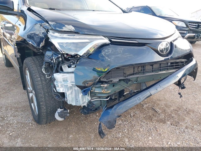 Toyota Rav4 Limited 2017 JTMDFREV1HJ704710 Image 6