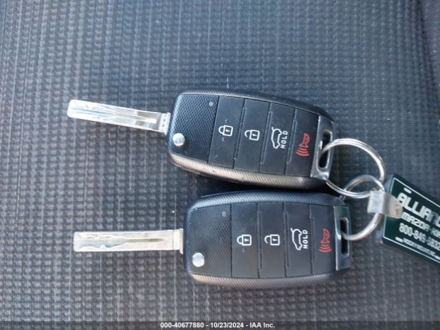 5XYKT4A62EG528280 KIA SORENTO LX