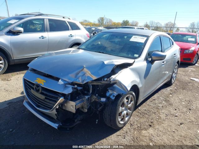 3MZBM1U79FM167843 Mazda Mazda3 I Sport