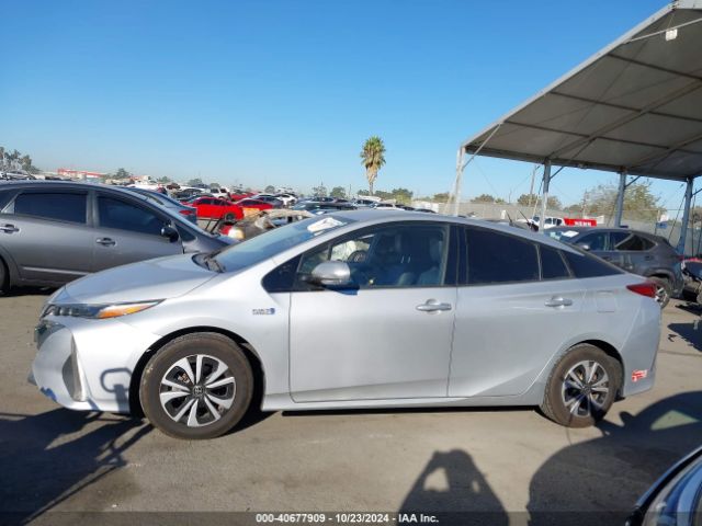 JTDKARFP2H3059897 Toyota Prius Prime Premium