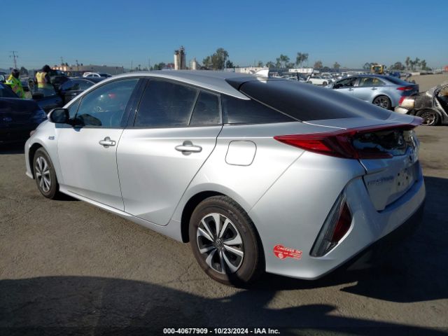 JTDKARFP2H3059897 Toyota Prius Prime Premium