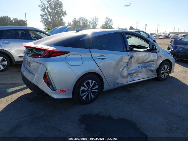 JTDKARFP2H3059897 Toyota Prius Prime Premium