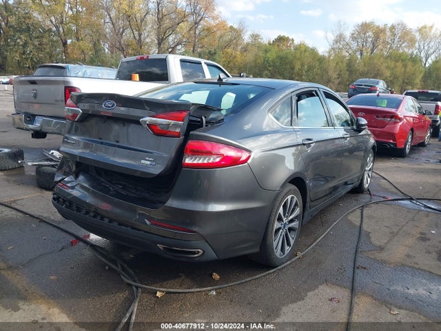 Ford FUSION SE 2019 3FA6P0T97KR269461 Image 4