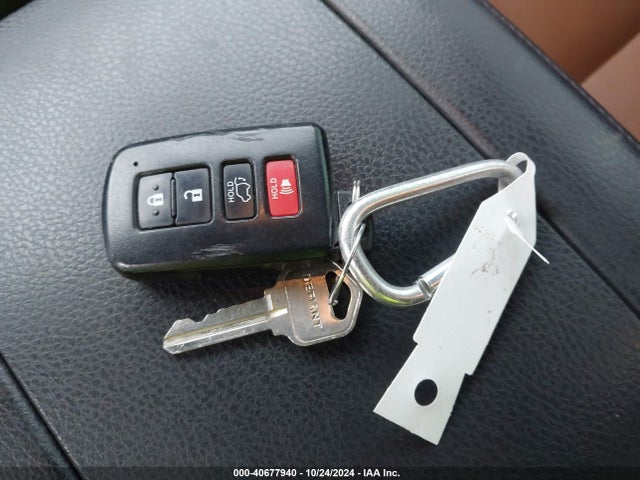 5TDDZRFH6HS450639 Toyota Highlander Limited
