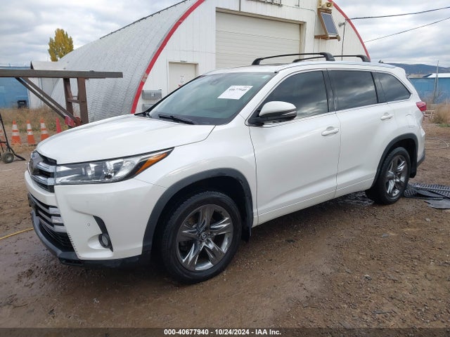 5TDDZRFH6HS450639 Toyota Highlander Limited