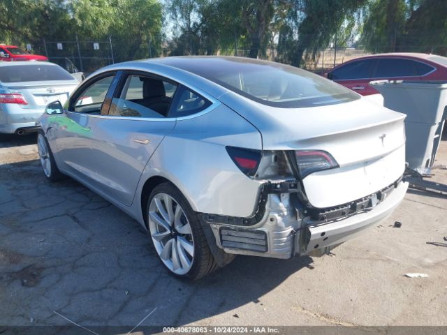 5YJ3E1EA3JF043773 Tesla Model 3 Long Range/mid Range