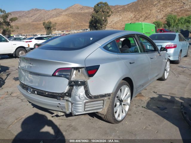 5YJ3E1EA3JF043773 Tesla Model 3 Long Range/mid Range