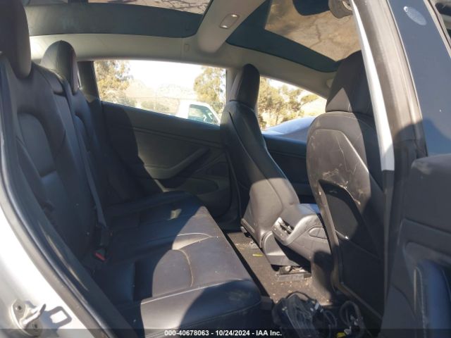 5YJ3E1EA3JF043773 Tesla Model 3 Long Range/mid Range