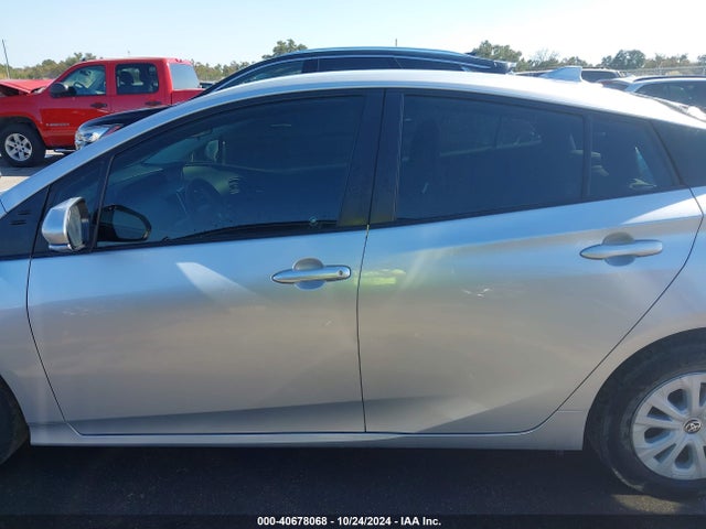 Toyota Prius L Eco 2019 JTDKARFU6K3088350 Image 14