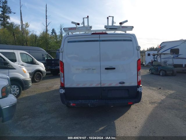 1FTYE1YM1HKA81057 Ford Transit-150