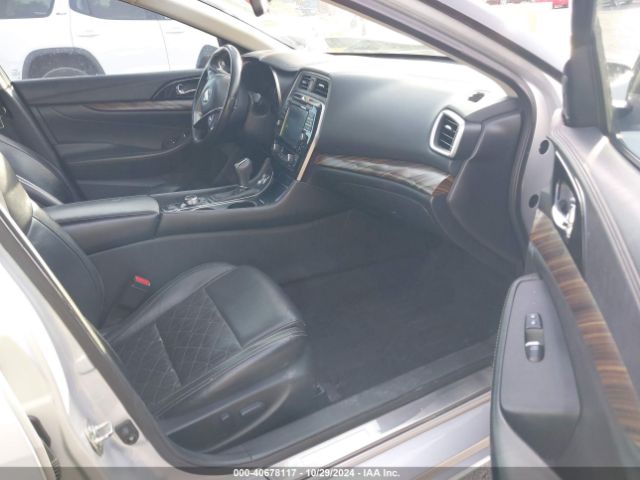 1N4AA6AP3GC436386 Nissan Maxima 3.5 Platinum