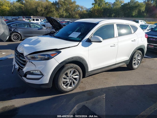 Hyundai TUCSON SE 2016 KM8J3CA40GU074998 Image 2