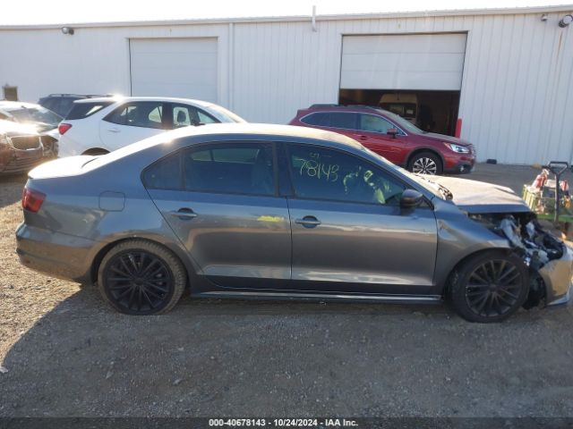 3VWD17AJ9GM282870 Volkswagen Jetta 1.8t Sport