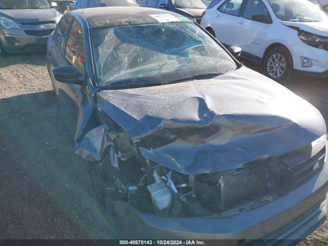 3VWD17AJ9GM282870 Volkswagen Jetta 1.8t Sport