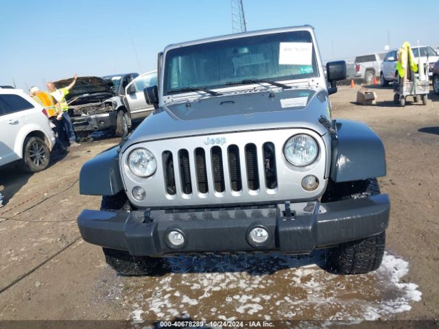 1C4BJWDG7FL754990 Jeep Wrangler Unlimited Sport