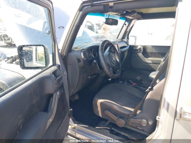 1C4BJWDG7FL754990 Jeep Wrangler Unlimited Sport