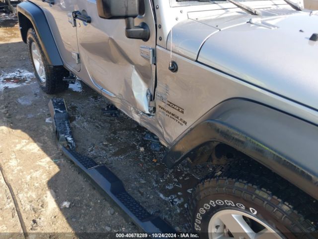 1C4BJWDG7FL754990 Jeep Wrangler Unlimited Sport