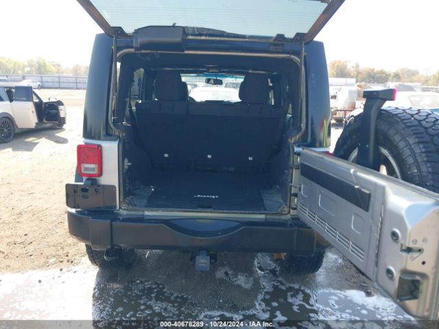1C4BJWDG7FL754990 Jeep Wrangler Unlimited Sport