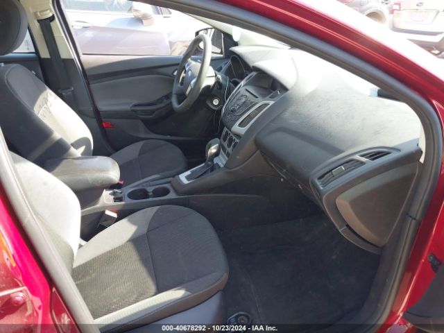 1FADP3K23EL235792 Ford FOCUS SE