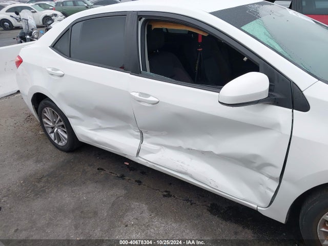Toyota COROLLA LE 2018 2T1BURHE6JC004966 Image 6