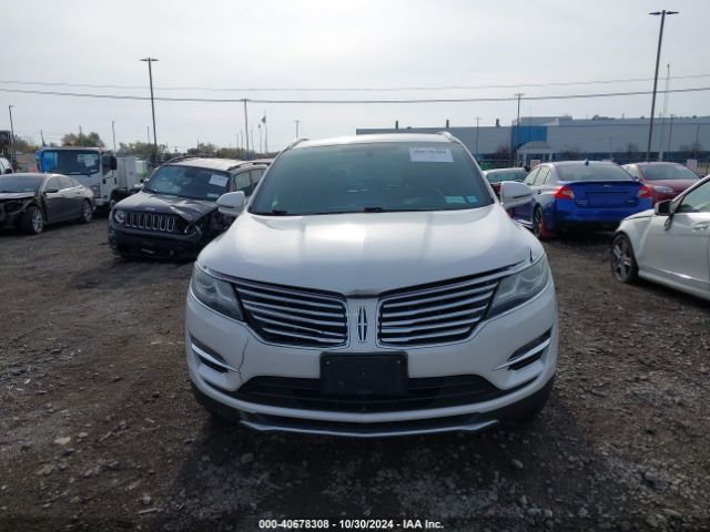 5LMCJ2D95HUL09135 Lincoln MKC SELECT