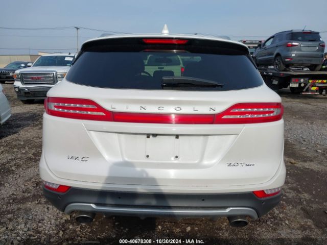 5LMCJ2D95HUL09135 Lincoln MKC SELECT
