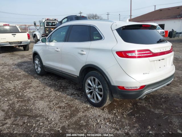 5LMCJ2D95HUL09135 Lincoln MKC SELECT