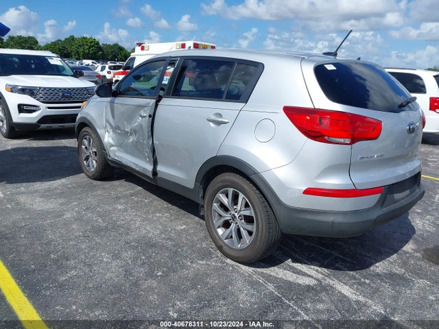 KIA Sportage Lx 2016 KNDPB3ACXG7822647 Image 3