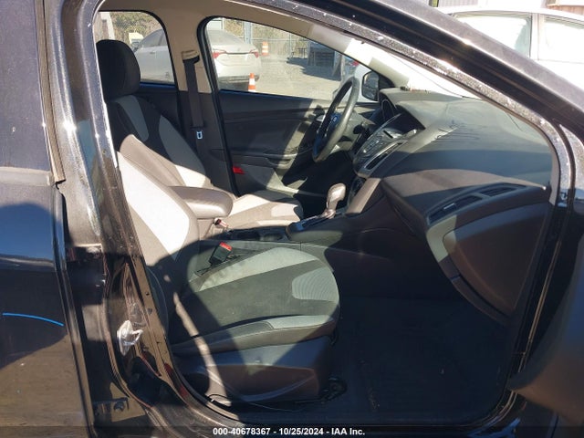 Ford FOCUS SE 2014 1FADP3K2XEL350065 Image 5