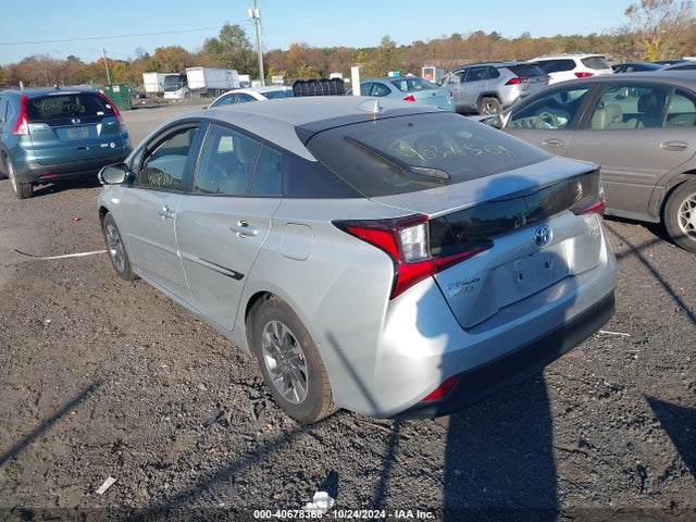 Toyota PRIUS XLE 2022 JTDKAMFU5N3181318 Image 3