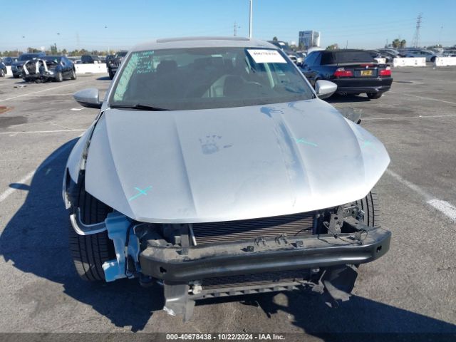 1VWBA7A36JC029720 Volkswagen Passat 2.0t Se