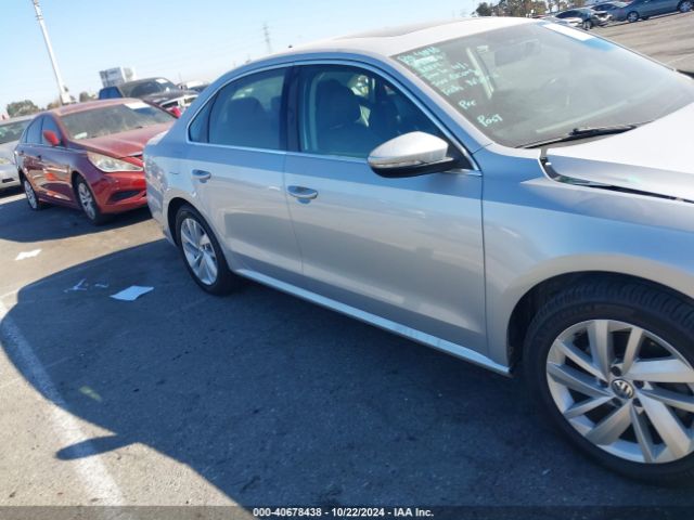 1VWBA7A36JC029720 Volkswagen Passat 2.0t Se