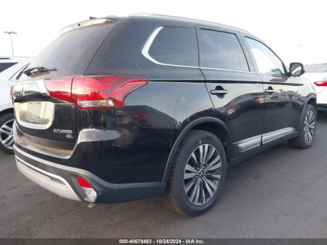 JA4AD3A39KZ008397 Mitsubishi Outlander Sel