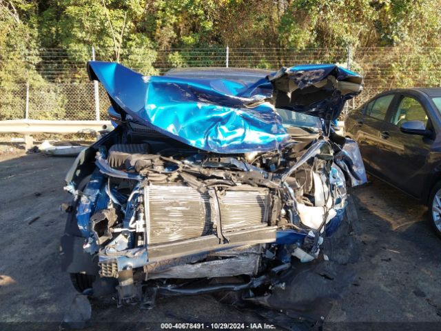 2GNAXUEVXM6116404 Chevrolet Equinox Awd Lt