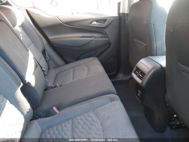 2GNAXUEVXM6116404 Chevrolet Equinox Awd Lt