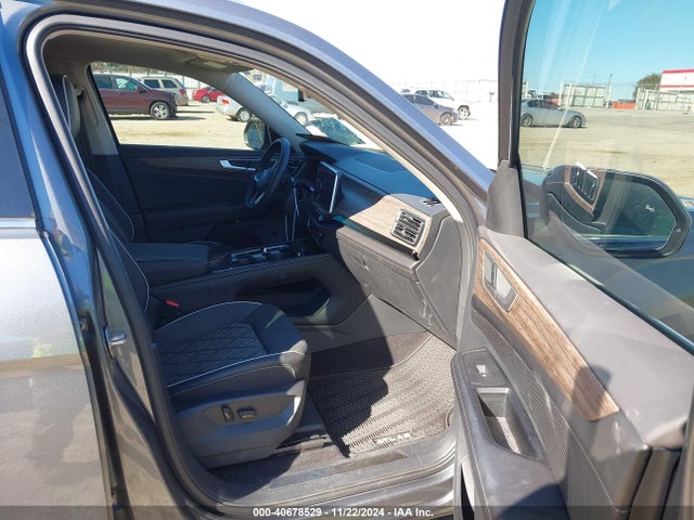 1V2FR2CA8RC534714 Volkswagen Atlas 2.0t Sel Premium R-line