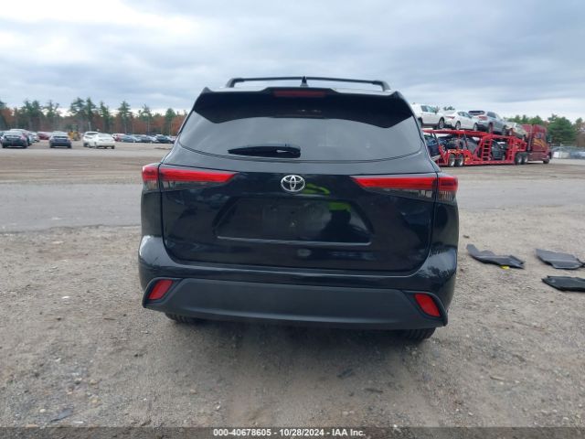 5TDGZRBH8NS237173 Toyota Highlander Xle