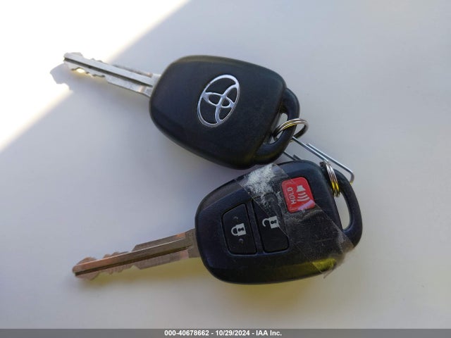 Toyota Highlander Le 2019 5TDZZRFH3KS361608 Image 11