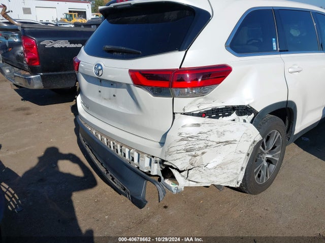 Toyota Highlander Le 2019 5TDZZRFH3KS361608 Image 6