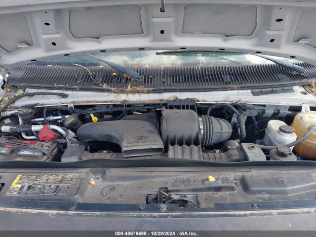 2011 Ford E-150 Commercial მანქანა იყიდება აუქციონზე, vin: 1FTNE1EW3BDB31798, აუქციონის ნომერი: 40678699