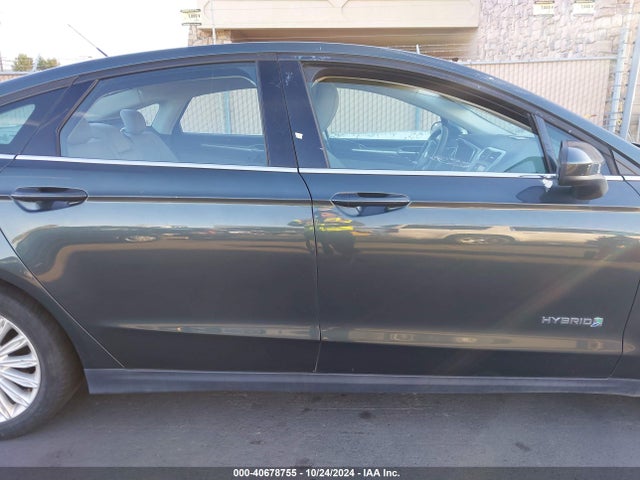 Ford Fusion Hybrid S 2016 3FA6P0UU8GR126240 Image 13