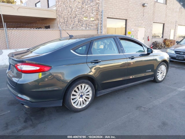 Ford Fusion Hybrid S 2016 3FA6P0UU8GR126240 Image 4