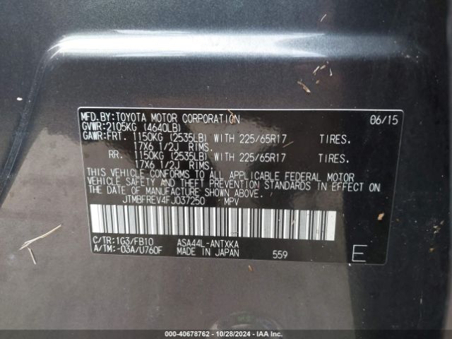 JTMBFREV4FJ037250 Toyota RAV4 LE